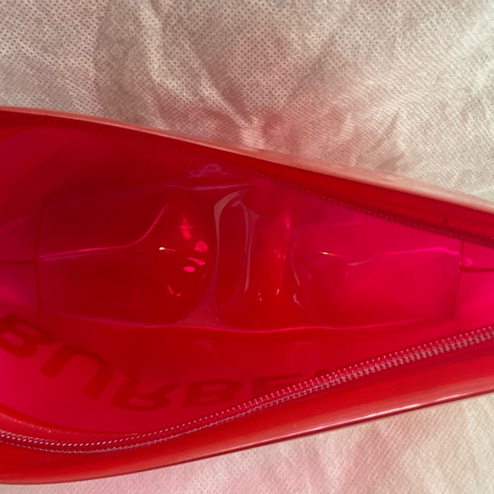 Buyberry Cosmetic Case - Picture 3 of 5